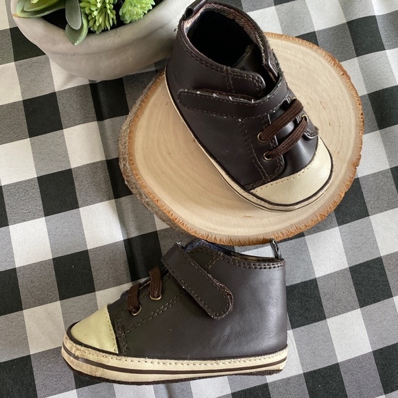 High top soft sole baby shoes - Picture 2 of 6